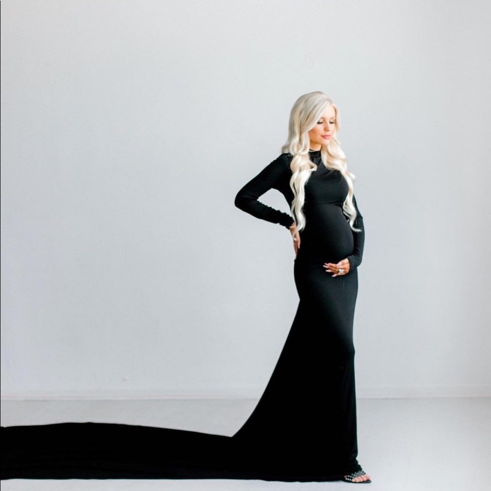 Maternity photoshoot dress (Black) size small